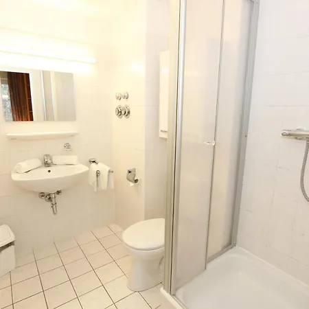 Appartementanlage Eldena Fewo 12 *